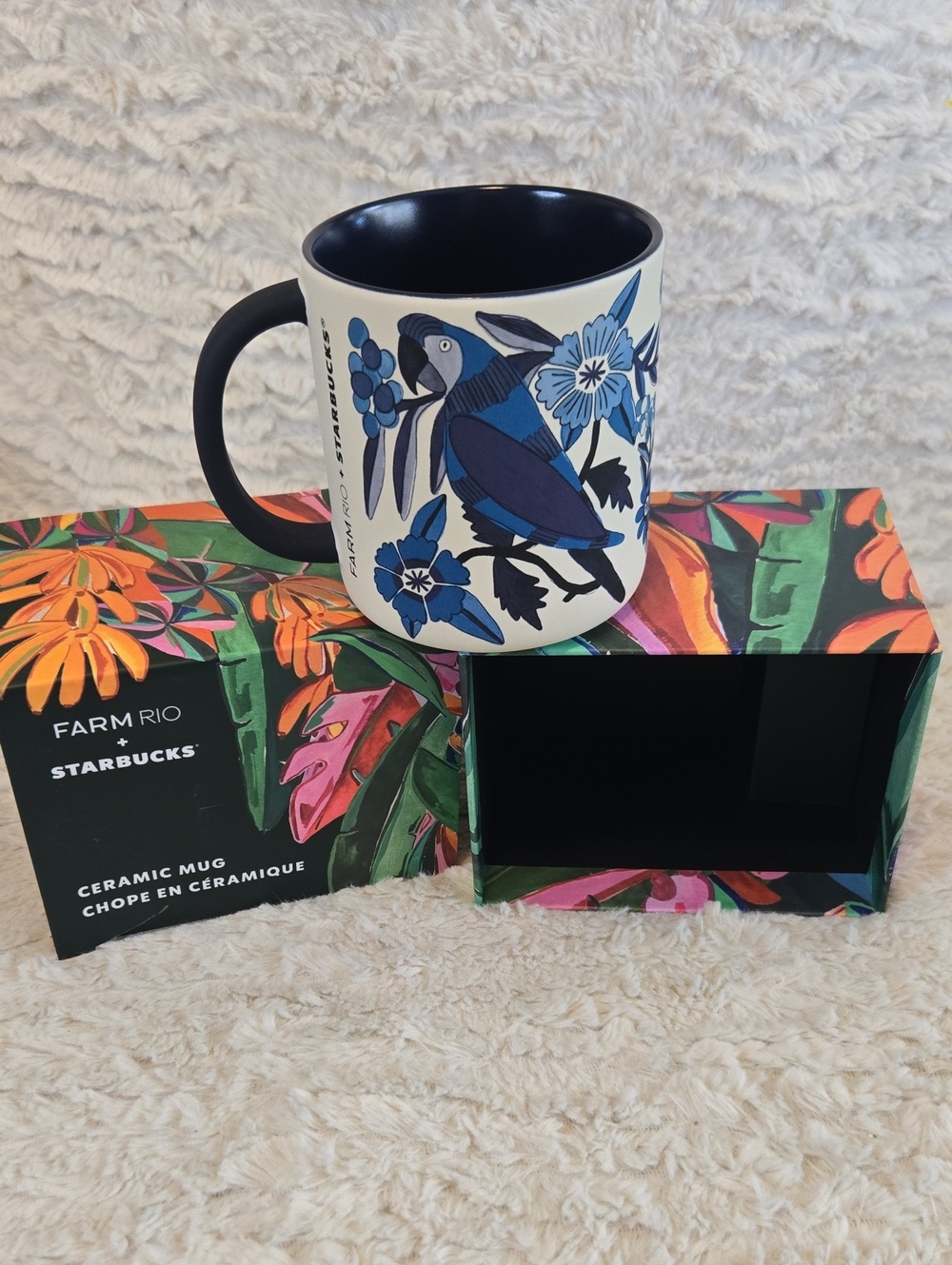 Starbucks FARM Rio Blue Floral Toucan Ceramic Mug with Dark Blue Interior Nwt - Picture 1 of 4